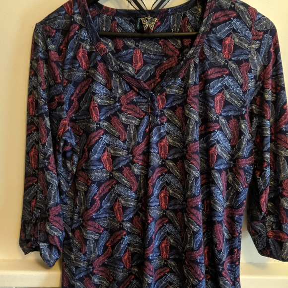 Cynthia Rowley leaf print top sm - Picture 2 of 4